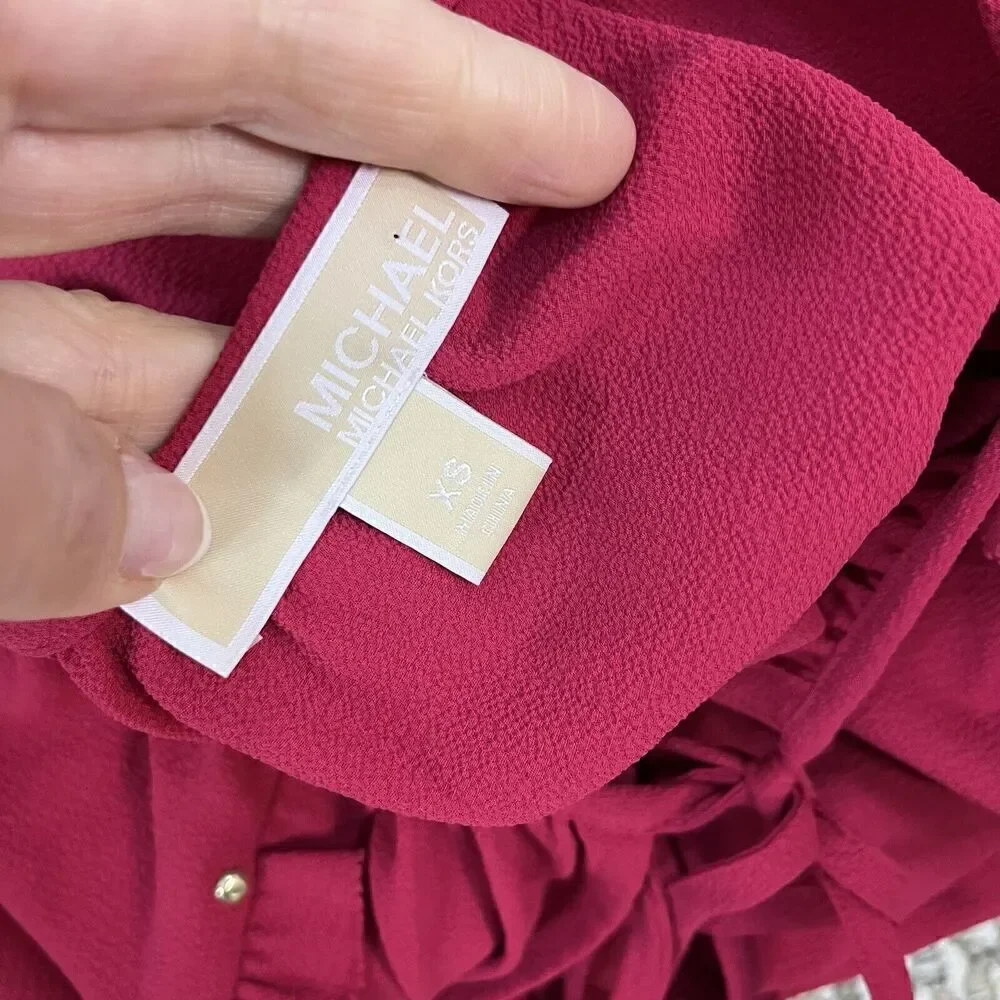 Michael Kors Tunic Blouse size Extra Small Dark Pink Crepe Ruffles Studs Bow Tie